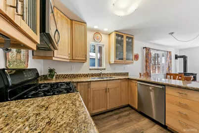 1543 Horace Greeley Avenue, South Lake Tahoe, CA 96150 - Photo 14