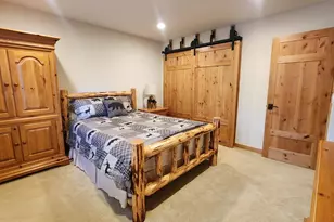 2282 Blitzen Rd, South Lake Tahoe, CA 96150 - Photo 4