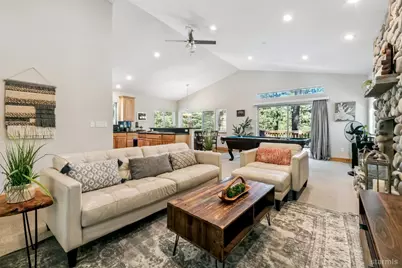 1501 Crystal Air Drive, South Lake Tahoe, CA 96150 - Photo 2
