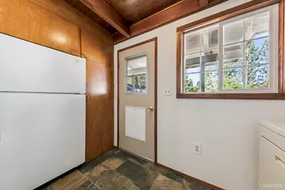 1027 Truckee Drive, South Lake Tahoe, CA 96150 - Photo 12