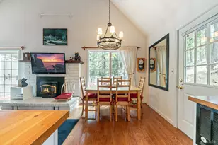 8861 Glen Dr, South Lake Tahoe, CA 96150 - Photo 16