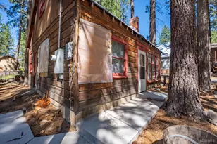 1065 Moss Rd, South Lake Tahoe, CA 96150 - Photo 12