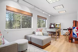 1615 Southern Pines Dr, South Lake Tahoe, CA 96150 - Photo 22