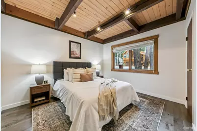 2211 Tahoe Vista Drive, South Lake Tahoe, CA 96150 - Photo 18