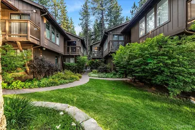 953 Lakeview Avenue #4, South Lake Tahoe, CA 96150 - Photo 1