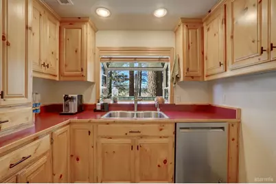 1116 Lindberg Avenue, South Lake Tahoe, CA 96150 - Photo 20