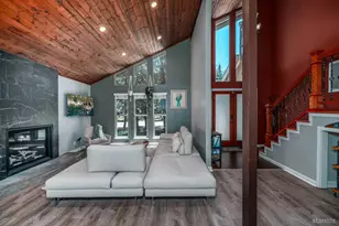 1029 Modoc Way, South Lake Tahoe, CA 96150 - Photo 10
