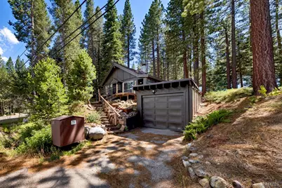 1492 Mount Rainier Drive, South Lake Tahoe, CA 96150 - Photo 4