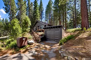 1492 Mt Rainier Dr, South Lake Tahoe, CA 96150 - Photo 4