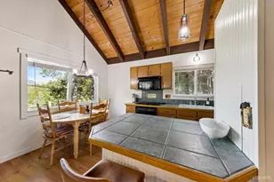 1492 Mt Rainier Dr, South Lake Tahoe, CA 96150 - Photo 18