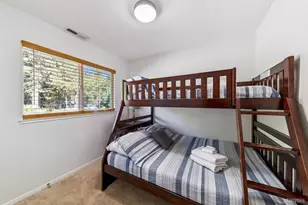 1725 Arrowhead Ave, South Lake Tahoe, CA 96150 - Photo 18