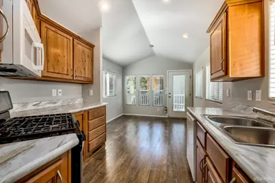2030 E Street #39, South Lake Tahoe, CA 96150 - Photo 6