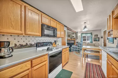 8221 Golden Avenue, Kings Beach, CA 96143 - Photo 26