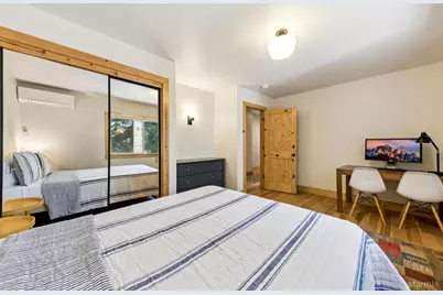 1685 Skyline Drive, South Lake Tahoe, CA 96150 - Photo 26