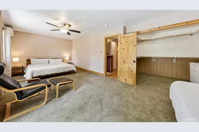 1685 Skyline Drive, South Lake Tahoe, CA 96150 - Photo 18
