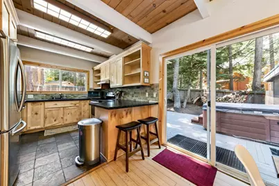 1685 Skyline Drive, South Lake Tahoe, CA 96150 - Photo 12