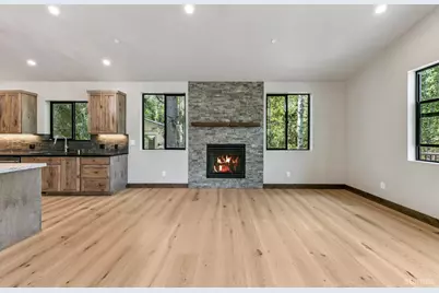 1234 E San Bernardino Avenue, South Lake Tahoe, CA 96150 - Photo 24