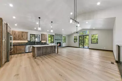 1234 E San Bernardino Avenue, South Lake Tahoe, CA 96150 - Photo 14