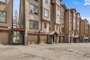39 Palisades Dr, Kirkwood, CA 95646 - Photo 32
