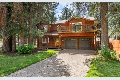 980 Kekin Street, South Lake Tahoe, CA 96150 - Photo 2