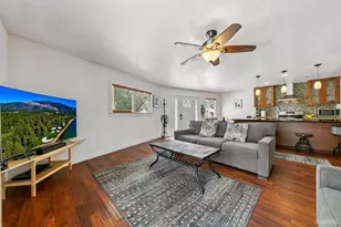890 Tanglewood Dr, South Lake Tahoe, CA 96150 - Photo 10