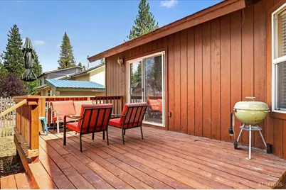 1762 Arrowhead Avenue, South Lake Tahoe, CA 96150 - Photo 26