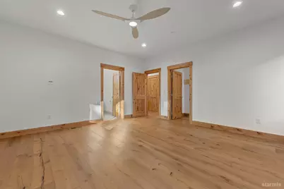 2675 Miller Street, South Lake Tahoe, CA 96150 - Photo 14