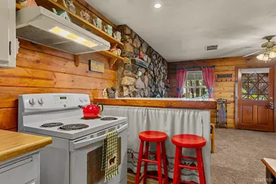 1202 Bonanza Avenue, South Lake Tahoe, CA 96150 - Photo 8