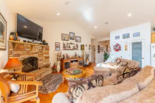 1267 Pyramid Cir, South Lake Tahoe, CA 96150 - Photo 10