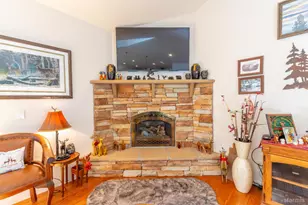 1267 Pyramid Cir, South Lake Tahoe, CA 96150 - Photo 22