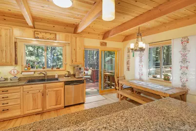 786 Tehama Drive, South Lake Tahoe, CA 96150 - Photo 12