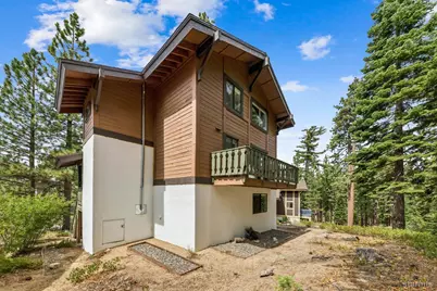 3326 Pine Hill Road, South Lake Tahoe, CA 96150 - Photo 2