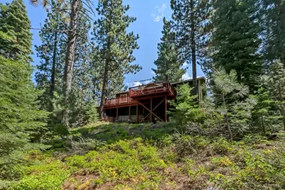 1418 Skyline Drive, South Lake Tahoe, CA 96150 - Photo 20
