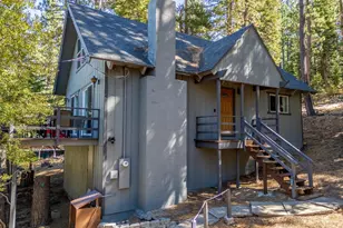 1636 Thunderbird Dr, South Lake Tahoe, CA 96150 - Photo 4