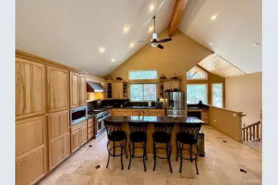 1528 Chippewa Street, South Lake Tahoe, CA 96150 - Photo 6