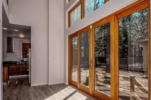 628 Kiowa Dr, South Lake Tahoe, CA 96150 - Photo 4