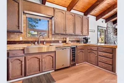764 Lakeview Avenue, South Lake Tahoe, CA 96150 - Photo 16