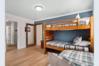 764 Lakeview Avenue, South Lake Tahoe, CA 96150 - Photo 38
