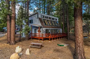 2440 Cougar Trail, South Lake Tahoe, CA 96150 - Photo 4