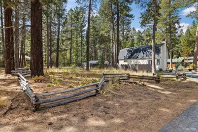 744 Hazel Drive, South Lake Tahoe, CA 96150 - Photo 6