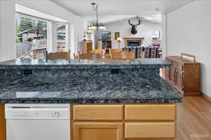 1762 Arrowhead Ave, South Lake Tahoe, CA 96150 - Photo 12