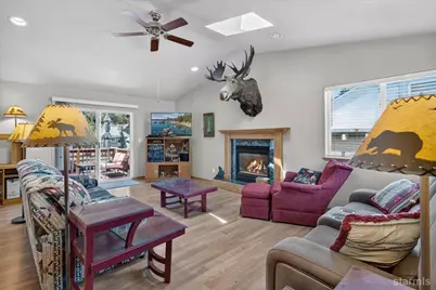 1762 Arrowhead Avenue, South Lake Tahoe, CA 96150 - Photo 6