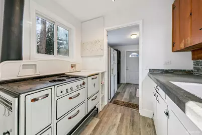 1137 Tomahawk Lane, South Lake Tahoe, CA 96150 - Photo 10