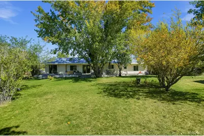 426 Rancho Circle Drive, Loyalton, CA 96118 - Photo 2