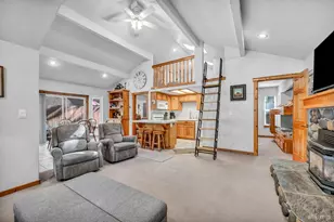 710 Julie Ln, South Lake Tahoe, CA 96150 - Photo 20