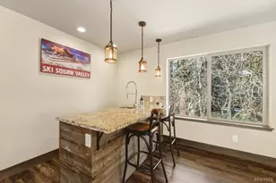 1468 June Way, South Lake Tahoe, CA 96150 - Photo 14