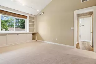 1112 Bellefield Park Ln, Bellevue, WA 98004 - Photo 18