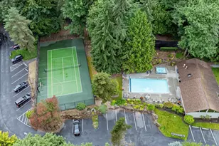1112 Bellefield Park Ln, Bellevue, WA 98004 - Photo 28