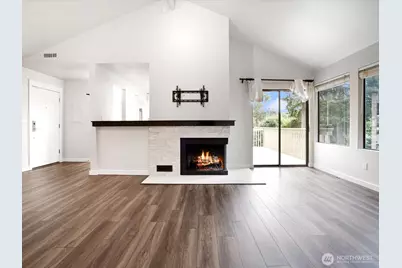 1112 Bellefield Park Ln, Bellevue, WA 98004 - Photo 6