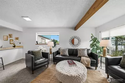 1740 NE 86th St #311, Seattle, WA 98115 - Photo 6